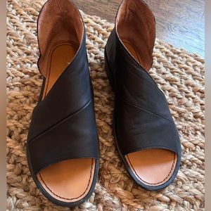 Free People Leather Slides 9